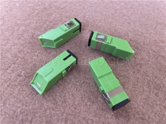 Singlemode simplex SC/APC fiber optic adapter with shutter from China Manufacturer TAEPO for Sale