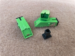 Singlemode simplex SC/APC fiber optic adapter with shutter from China Manufacturer TAEPO for Sale