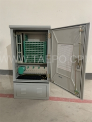 Outdoor SMC fiber street cabinet, SC, 144 fibers, single-sided, single door, plastic case splitter type, with 6 plastic case slots