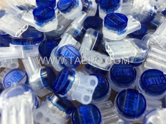 UR2 butt connector, 3-wire, 0.4-0.9mm conductor, max insulation 2.08mm, dual pins, gel filled