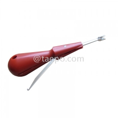 Standard insertion tool, integral pulling hook