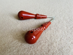 Standard insertion tool, integral pulling hook