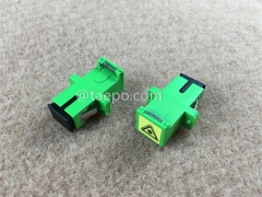 Singlemode simplex SC APC Fiber optic adapter with shutter from China Manufacturer TAEPO for Sale