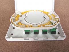 Fiber termination box (FTB), indoor, SC, 4 fibers, plastic housing, flip cover