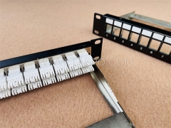 19 inch 1U 24 port CAT5E RJ45 STP shielded patch panel with cable manager from China manufacturer TAEPO for Sale