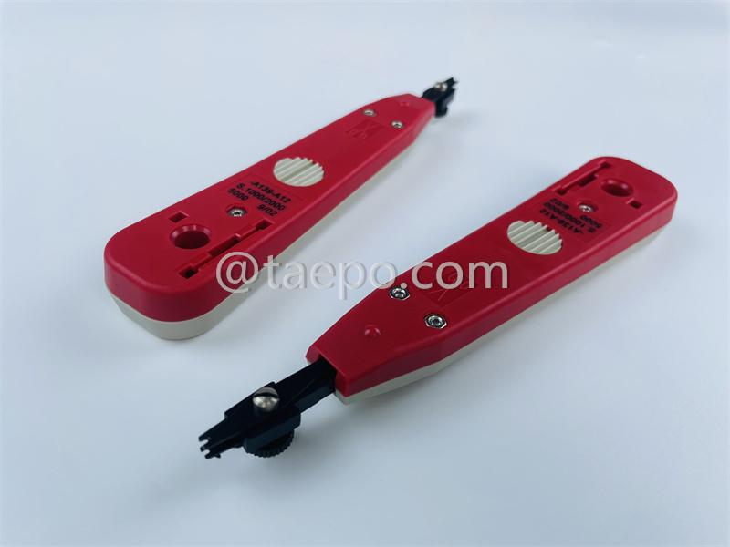 Insertion tool for MDF disconnection block 71 #TP-1401-100, red & grey, with plastic chunk