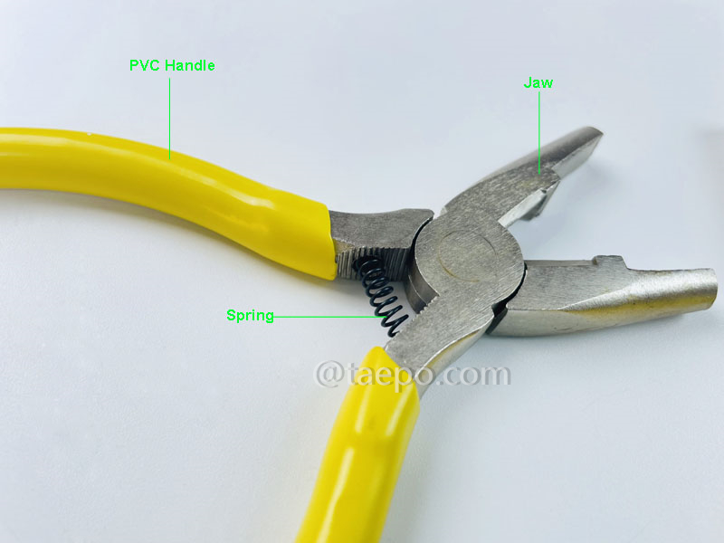 Illustration pictures for Crimping tool for small wire connectors