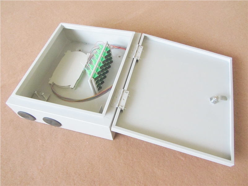 Fiber distribution box (FDB), outdoor, SC, 24 fibers, with replaceable patch panels, cold rolling steel housing with powder coating, 350x300x105mm, without adapters, pigtails